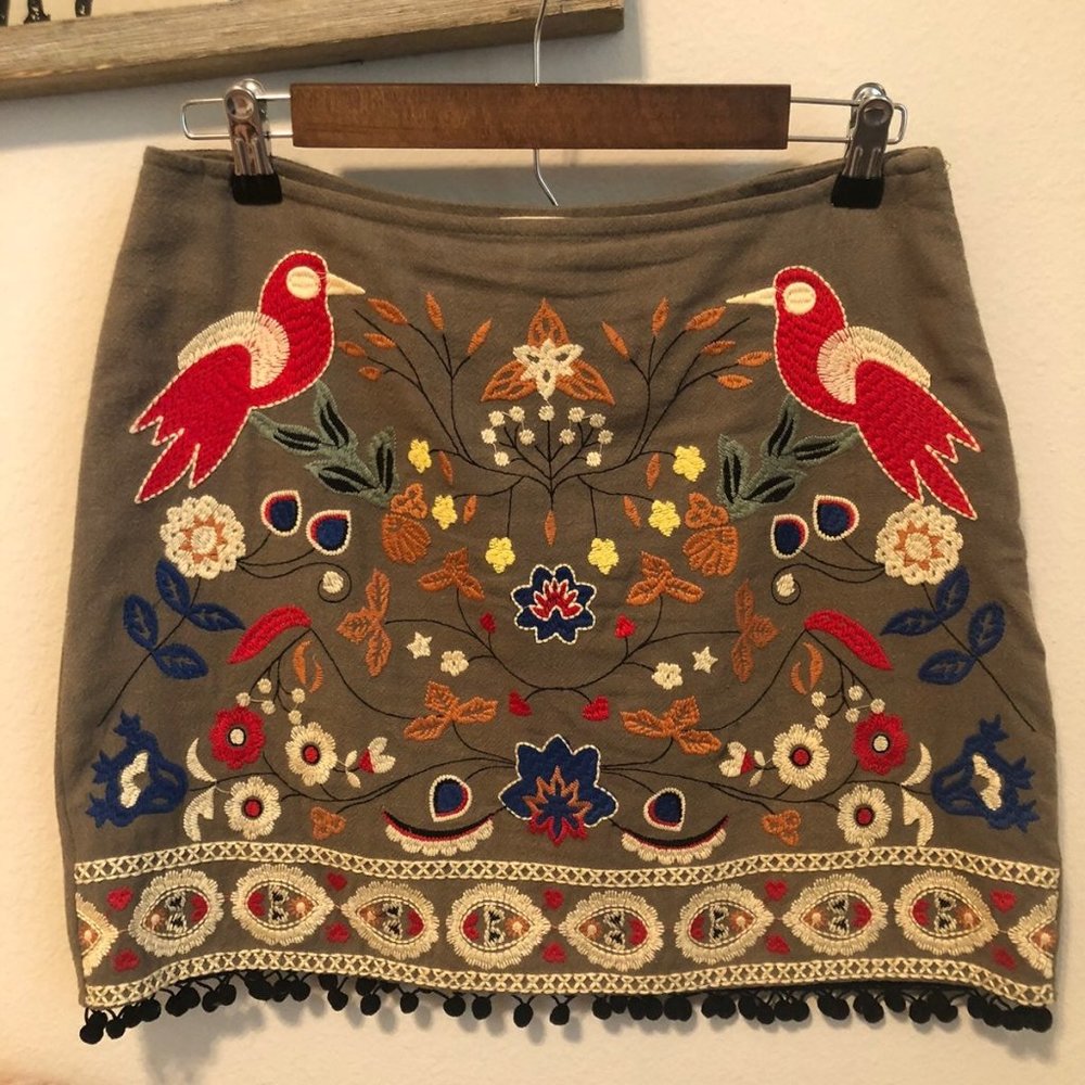 *sold* Embroidered skirt Altar'd State